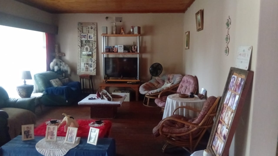 4 Bedroom Property for Sale in Roodewal Free State